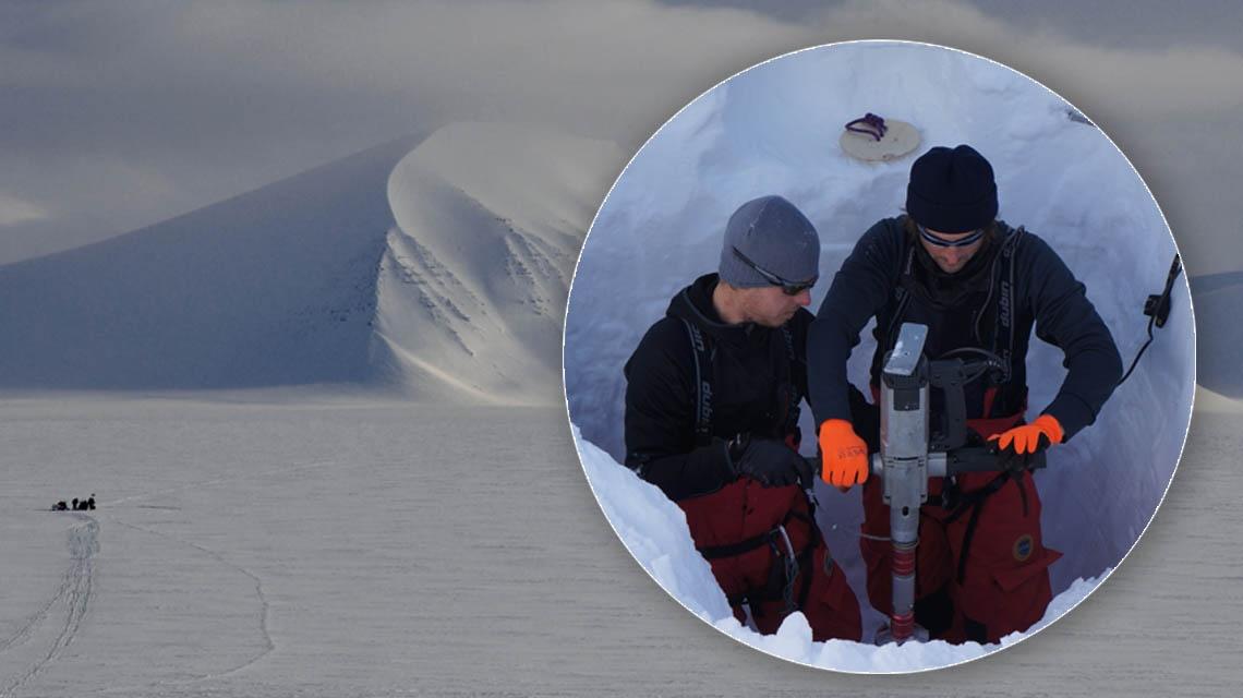 foto ricercatori che effettuano rilievi nell'artico