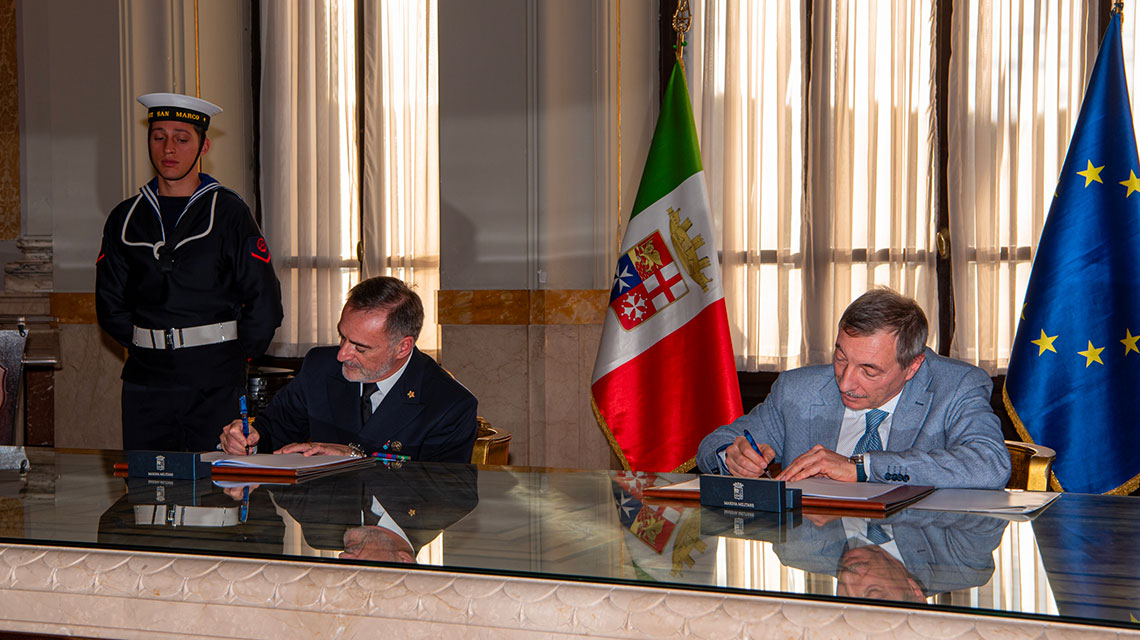 Firma accordo tra ENEA (Dialuce) e Marina Militare (Credendino)