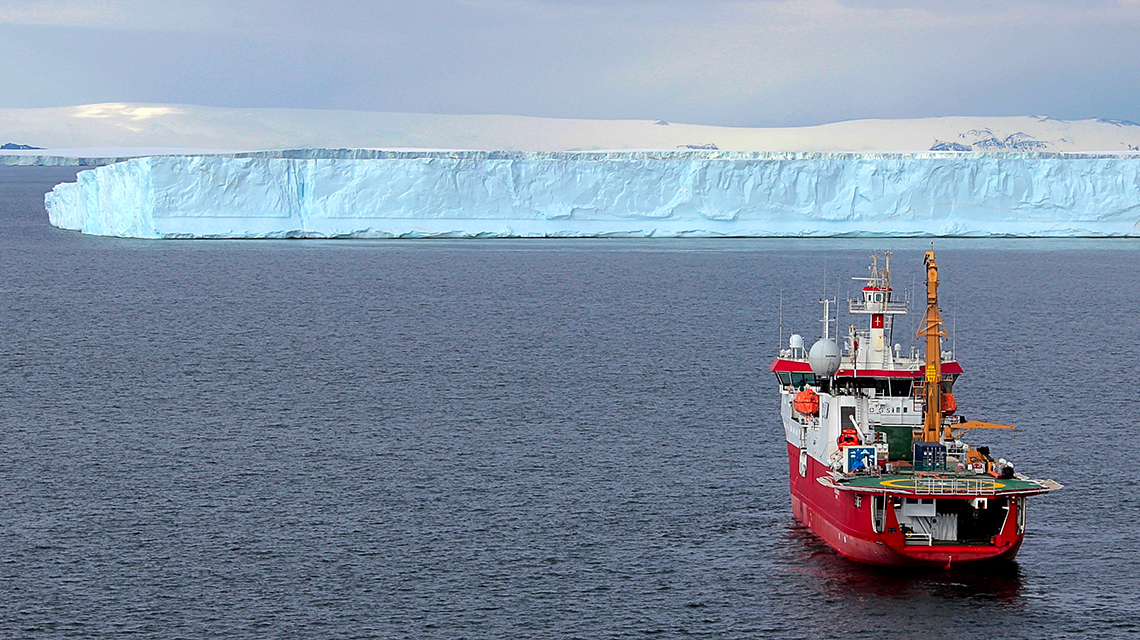 Icebreaker Laura Bassi