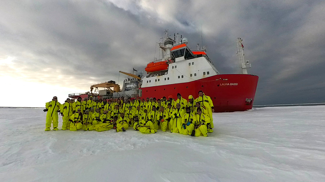 Bassi ship and its crew credits PNRA