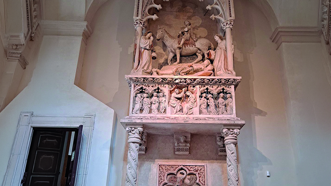 monumento funebre Camponeschi